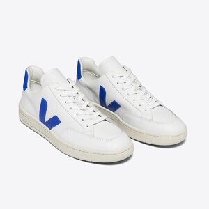 VEJA V-10 Leather Sneakers